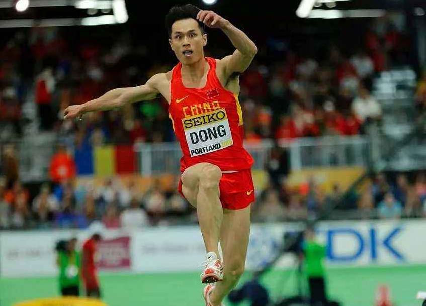 原世界纪录跳高名将朱建华现状,打破世界纪录的跳高男运动员