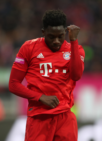 辛酸史！19岁的他活成了一部热血动漫！从难民营飞驰到欧冠赛场