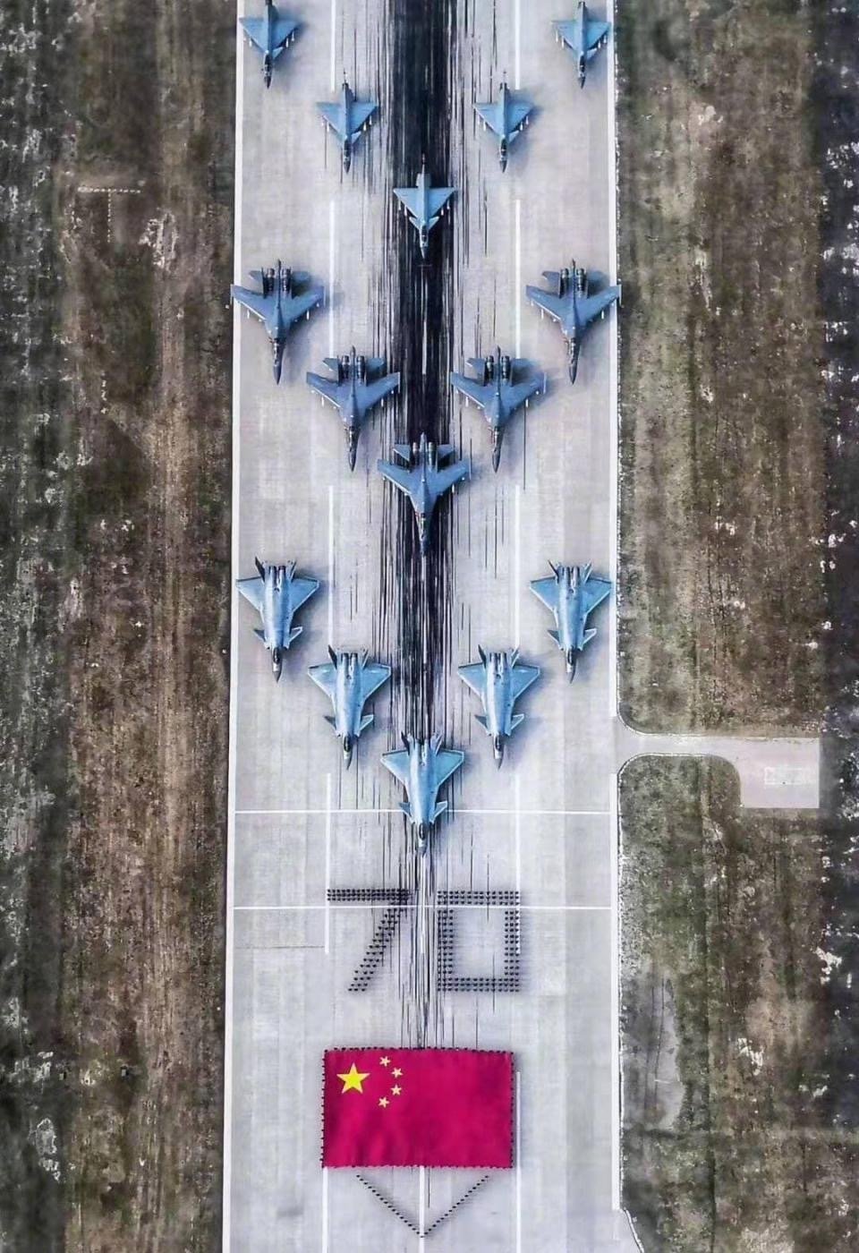 歼10的优异性能,歼10有多小