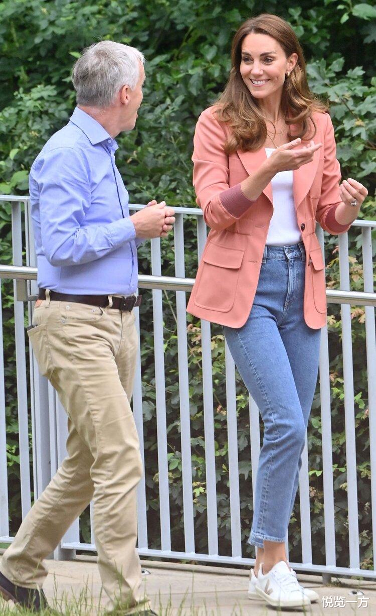 凯特出席温网公开赛,凯特最新红着装