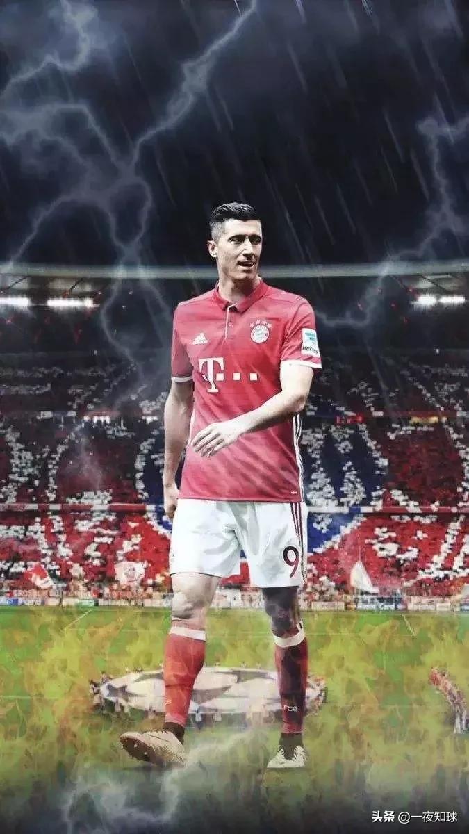 兢兢业业的莱万