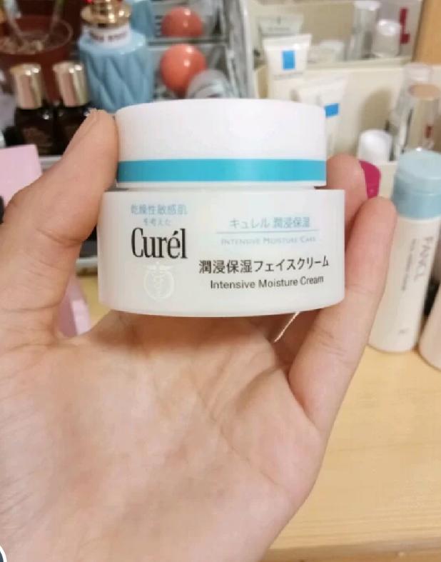 补水保湿面霜敏感夏季,换季皮肤干燥保湿面霜推荐