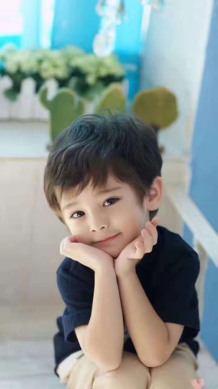 如何给孩子理发最简单的方法,给孩子理发简单发型教程