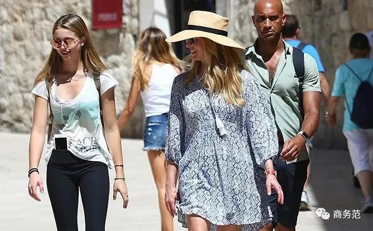 乔布斯长大后与养父母感情,乔布斯小女儿近况