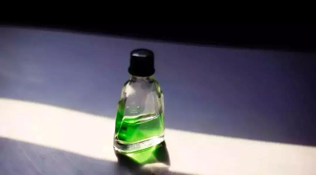 自制杀虫水多久浇一次,月季生虫自制杀虫水