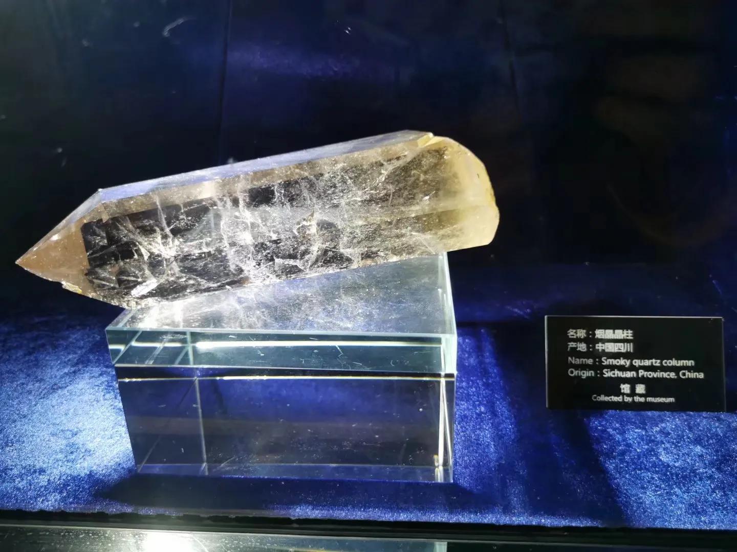 花若解语还多事的下一句是什么,花若解语最可人