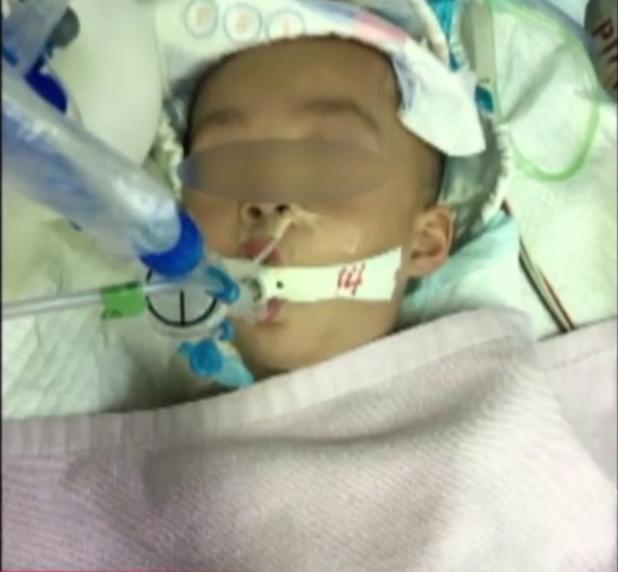 三岁男孩病毒感染,腺病毒感染发生在多大小孩