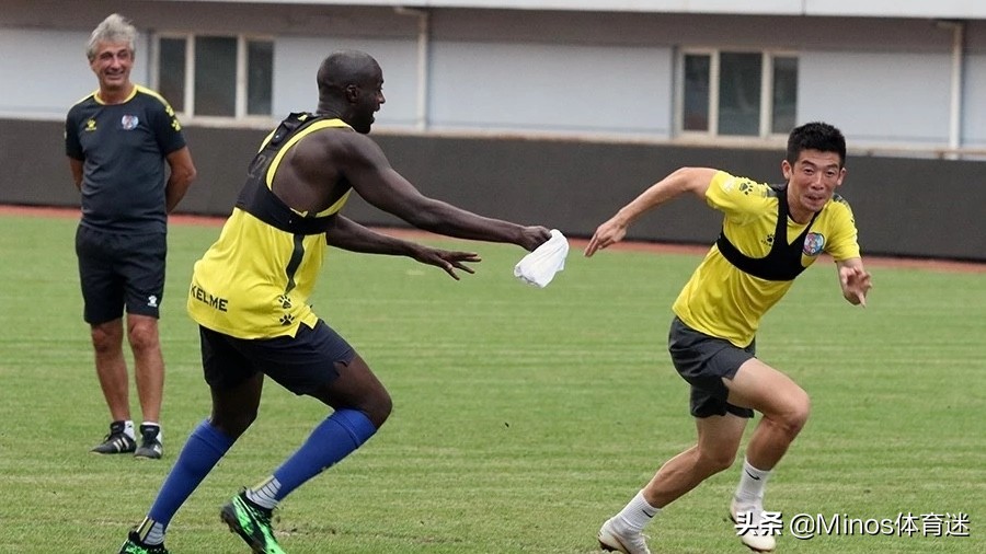 攻不破的“魔鬼主场”:冲超路上急刹车,回望追兵已近身