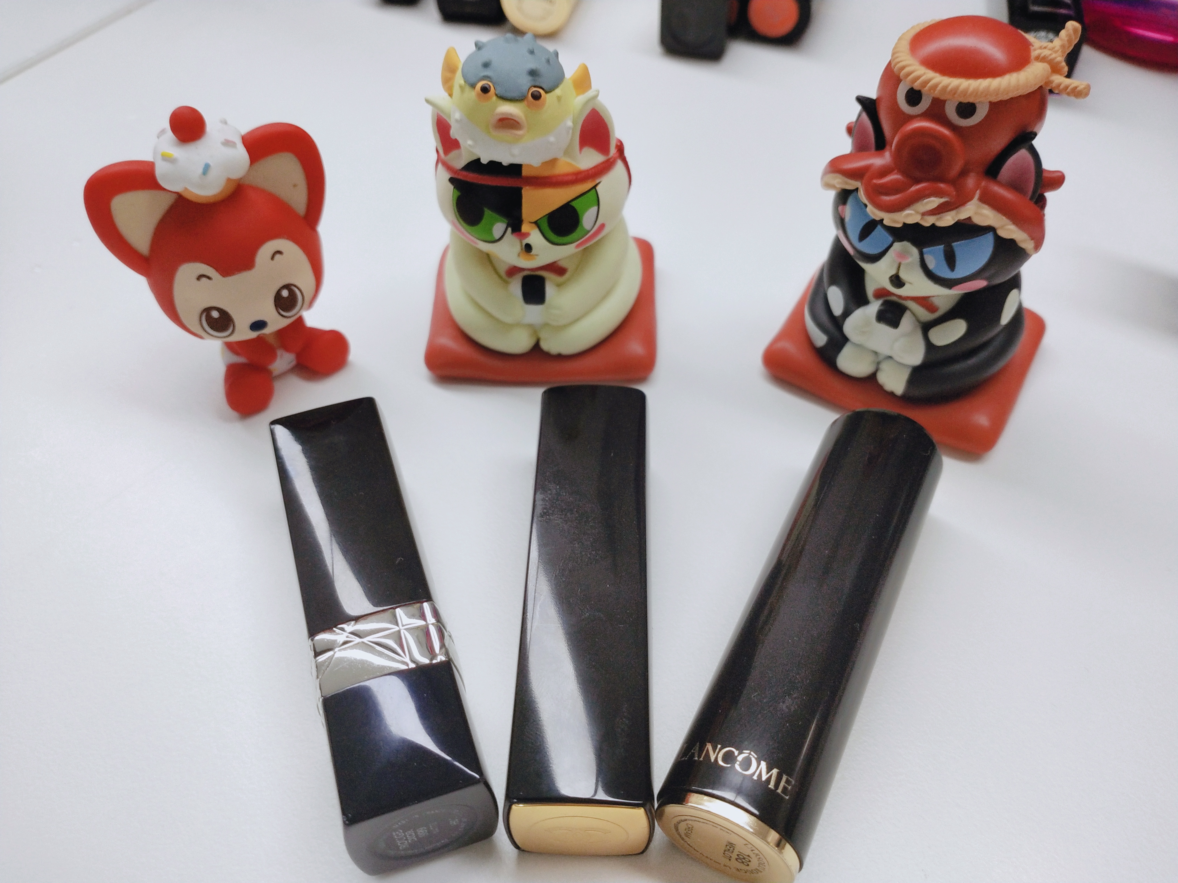 女生必备冬季口红排行榜,秋冬女生必备口红试色推荐