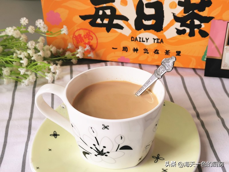 在家做焦糖奶茶简单方法,焦糖奶茶超简单在家里就可以做