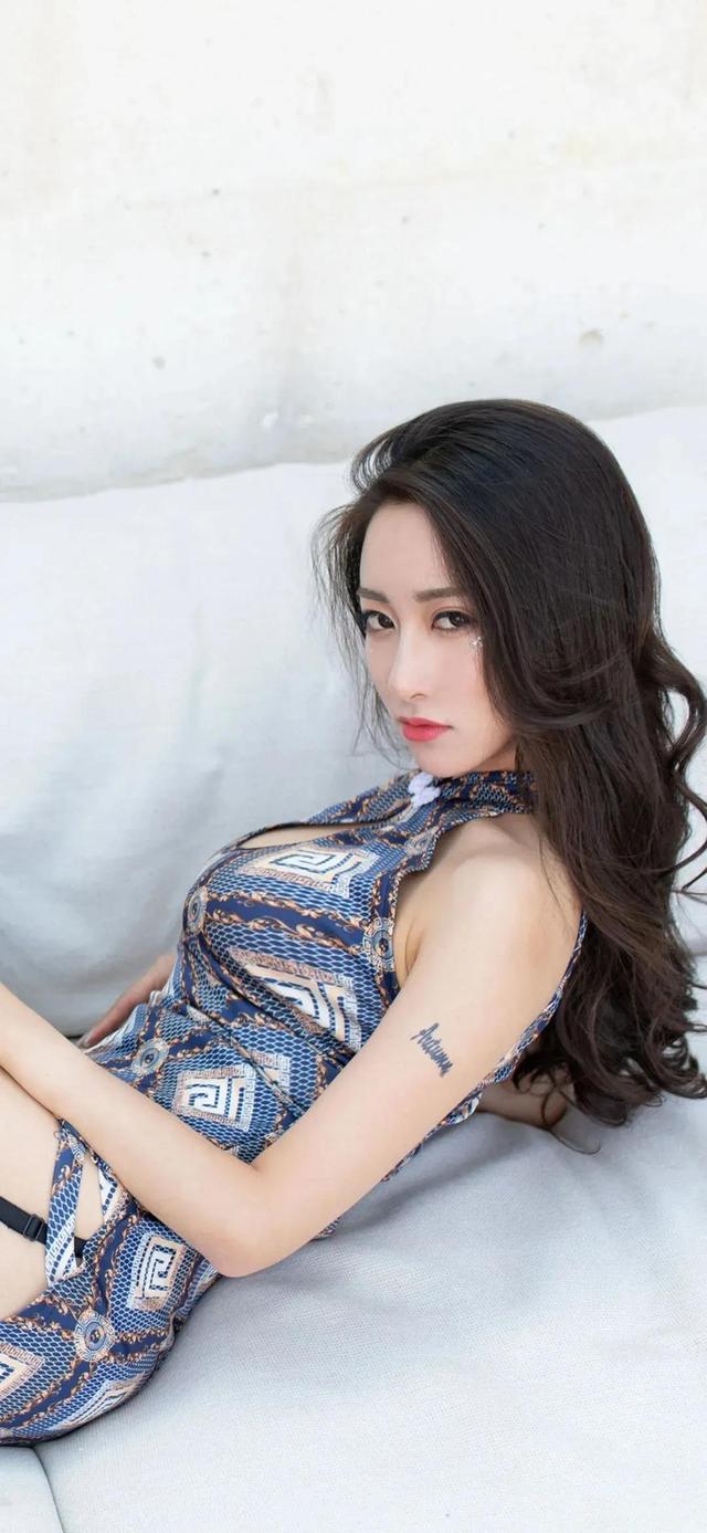 美女养眼壁纸动漫,超清治愈养眼美女手机壁纸