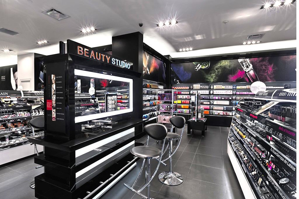 现在开化妆品店前景怎么样,开化妆品店去哪里进货