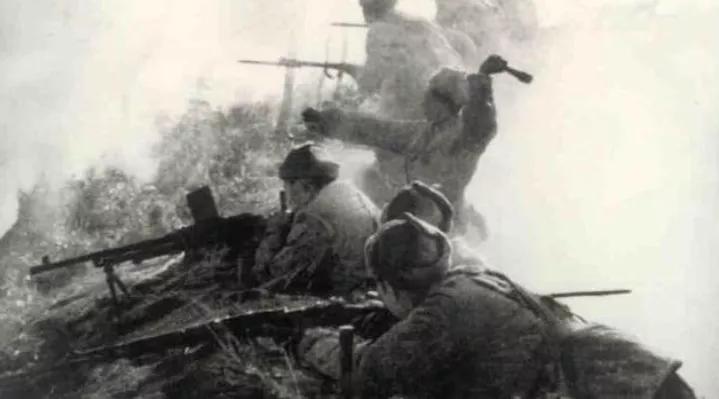 麦克阿瑟让士兵们过感恩节,麦克阿瑟最难忘的感恩节