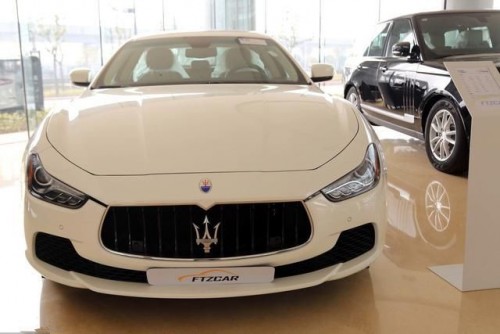 买豪车在天津港买好还是4s店买好,从天津港买车靠谱吗