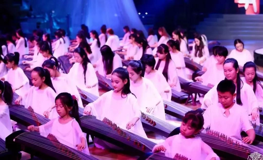 古筝春晚预告:武当武术群筝相会,国风跨界惊艳来袭