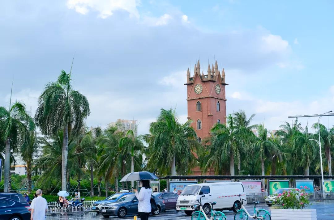 焦虑能去海口旅游吗,觉得焦虑就出来散散心