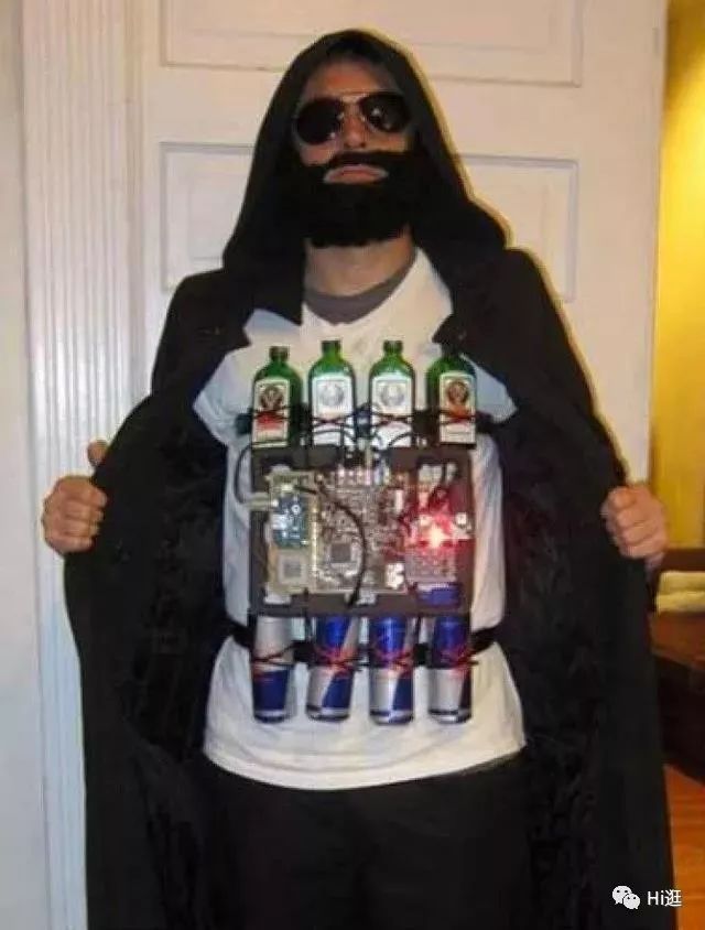 在每次不开心的时候身边都会有你,在每个坚持不下去的瞬间