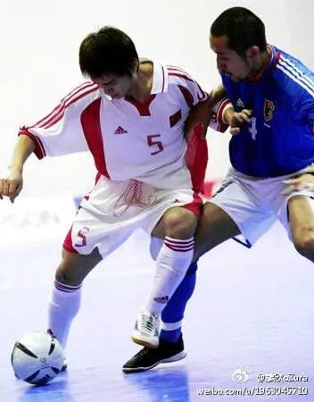 杨都小传丨从野球场涅槃重生，为五人制倾尽心血