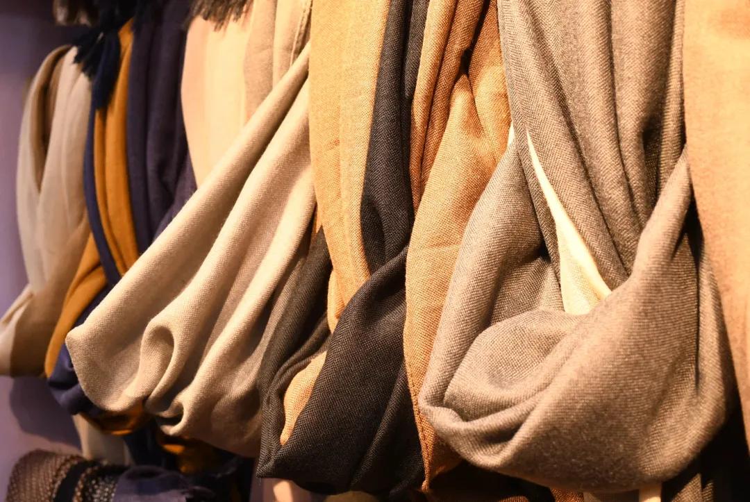 乌鲁木齐购物帽子,逛乌市