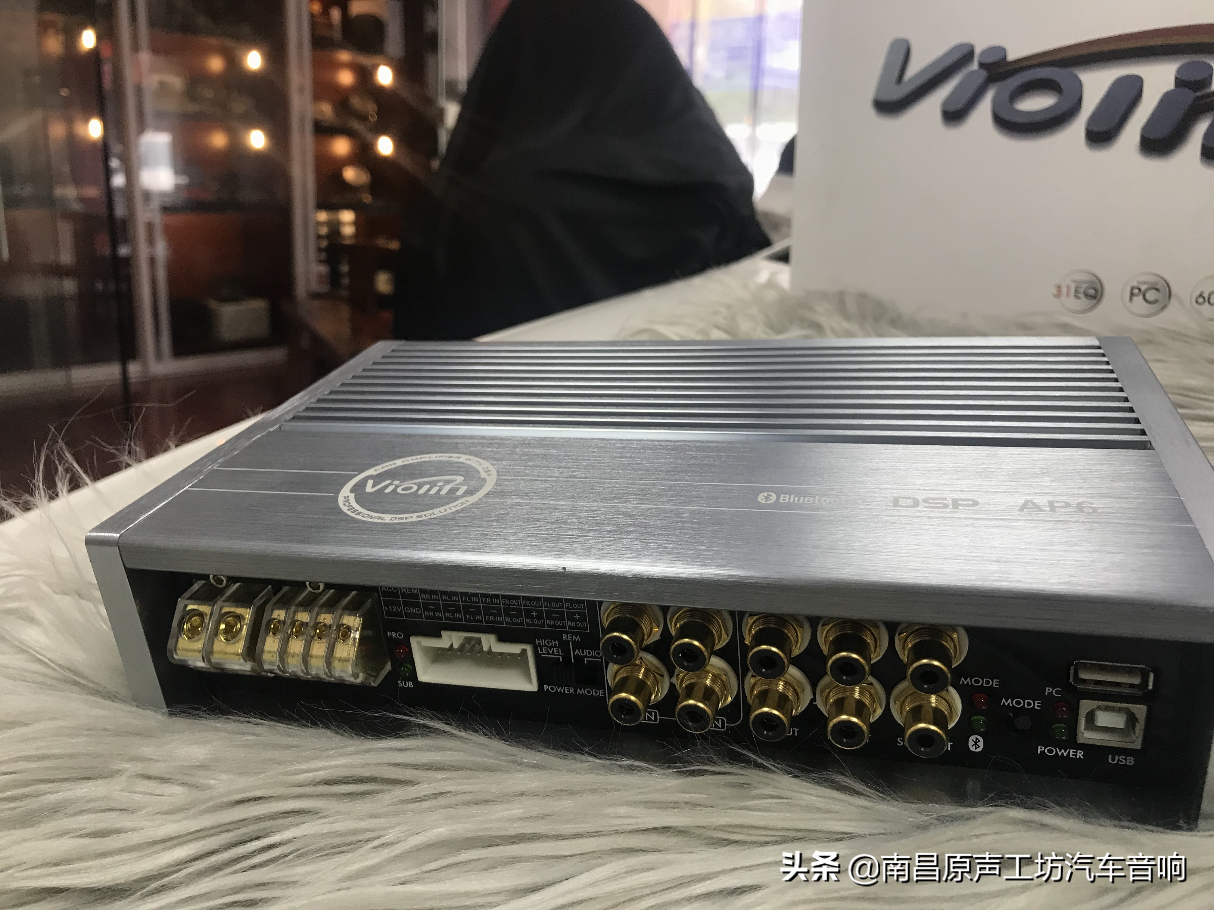 大众凌渡音响改低音炮,大众凌渡音响怎么调好听