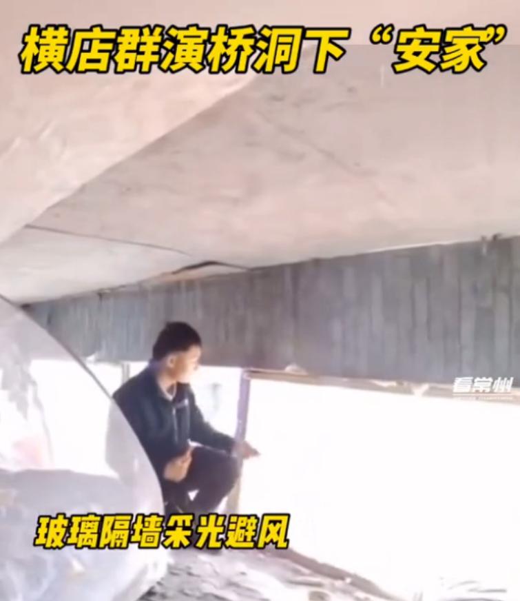 横店群演拜王宝强和赵丽颖,横店群演以王宝强激励自己