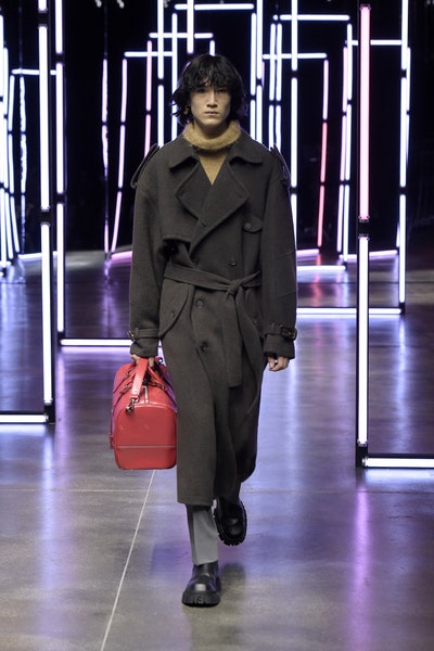 芬迪fendi2021男装,fendi芬迪2023春夏男装时装秀