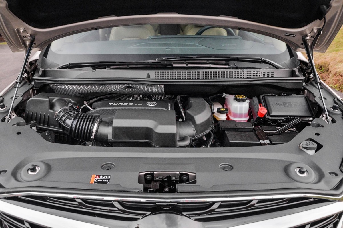 试驾gl8别克3.0,试驾别克gl8新款视频