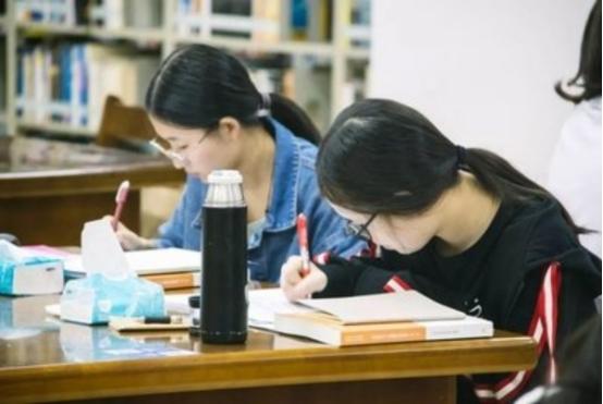 毕业找工作是不是太晚了,毕业找工作专业不好