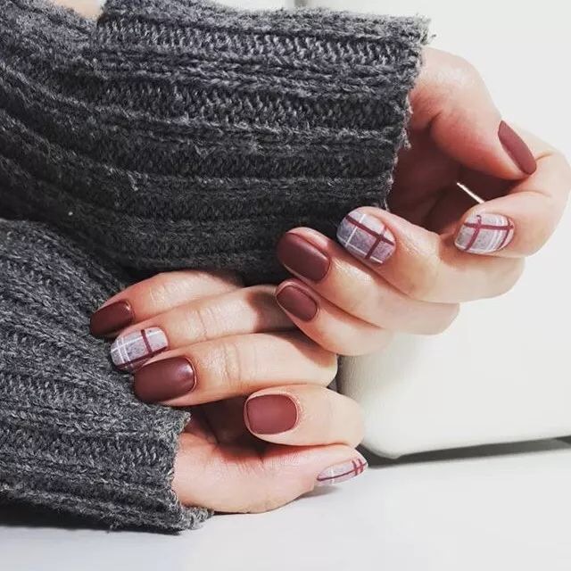 奶油皮纹法式格纹美甲教程,皮草胶美甲款式图案