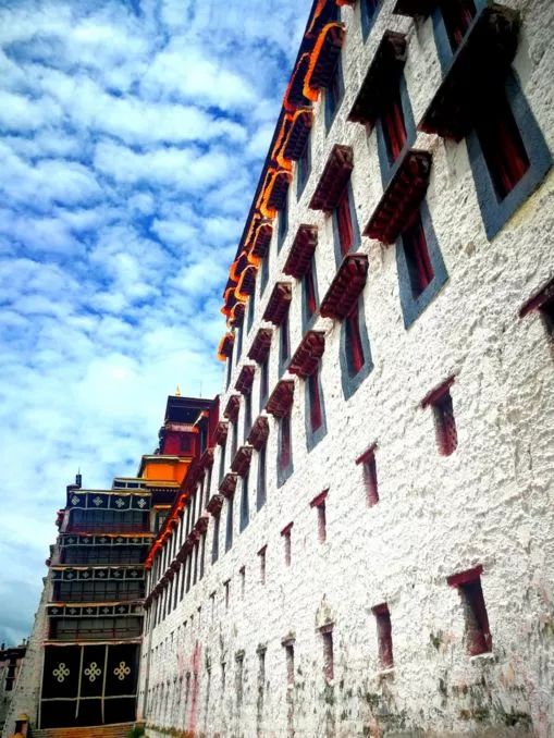 最美边境公路自驾游攻略,国内最美沿海公路自驾游