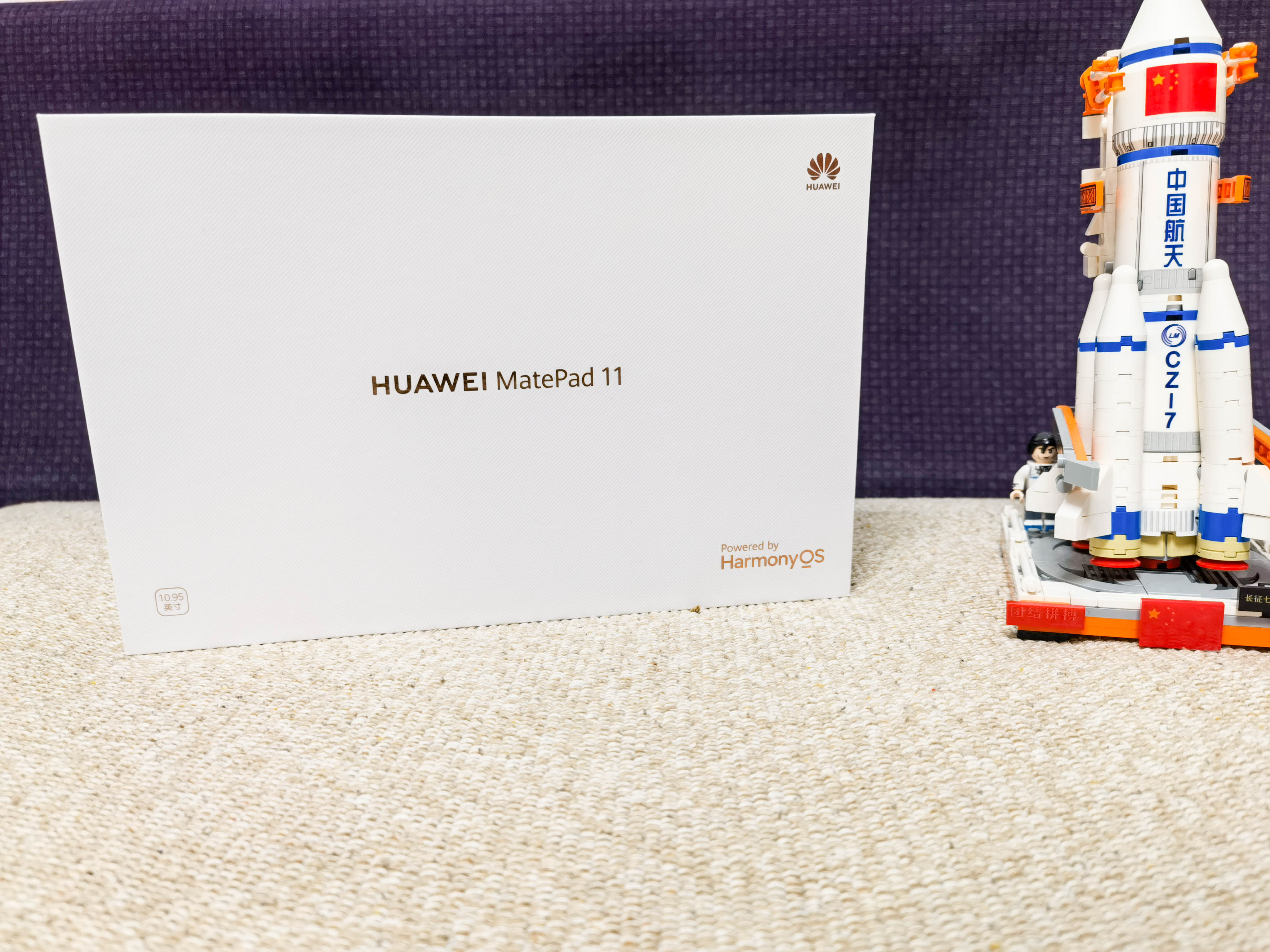 华为matepad11和荣耀v7pro买哪个,华为matepad11性能版和普通版测评