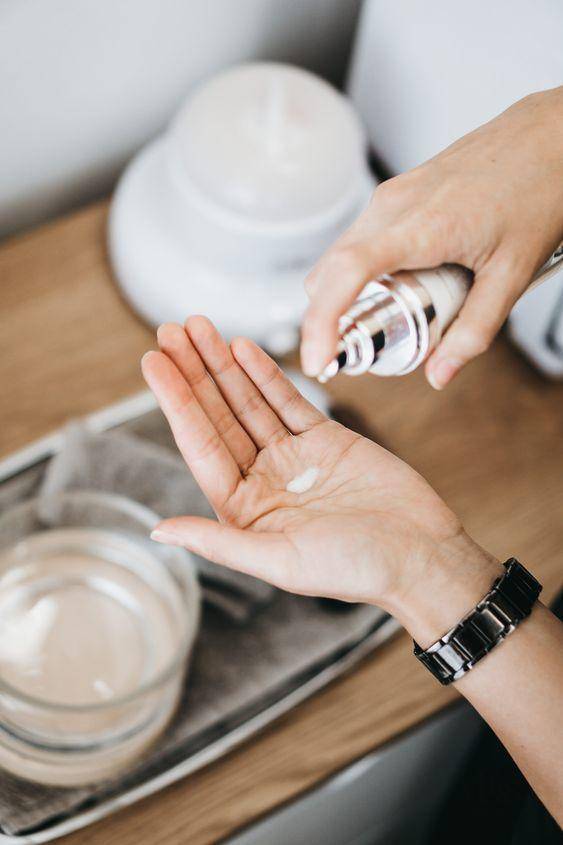 15岁女生必知5个护肤神器,秋冬必备面部护理