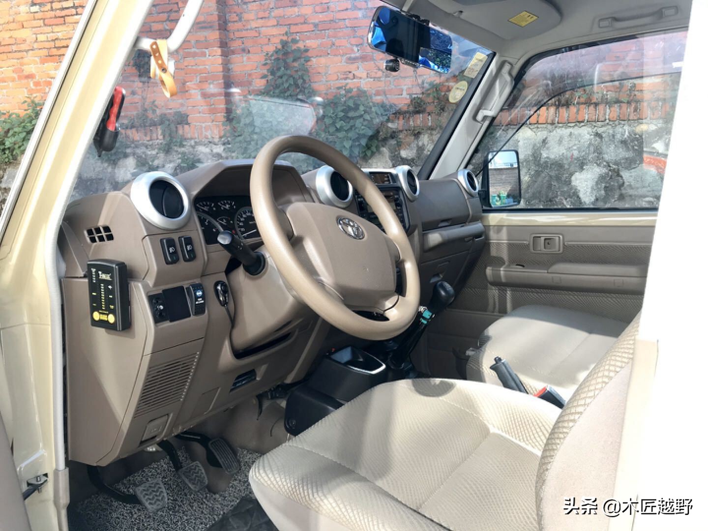 陆巡lc76二手价格,陆地巡洋舰lc76二手车值得买吗