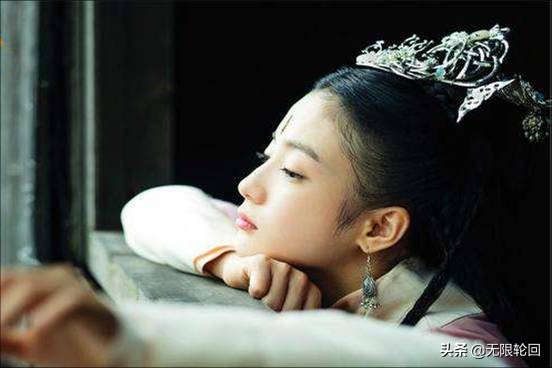 欣赏贺知章咏柳的意境美,咏柳贺知章写的咏柳赞美什么