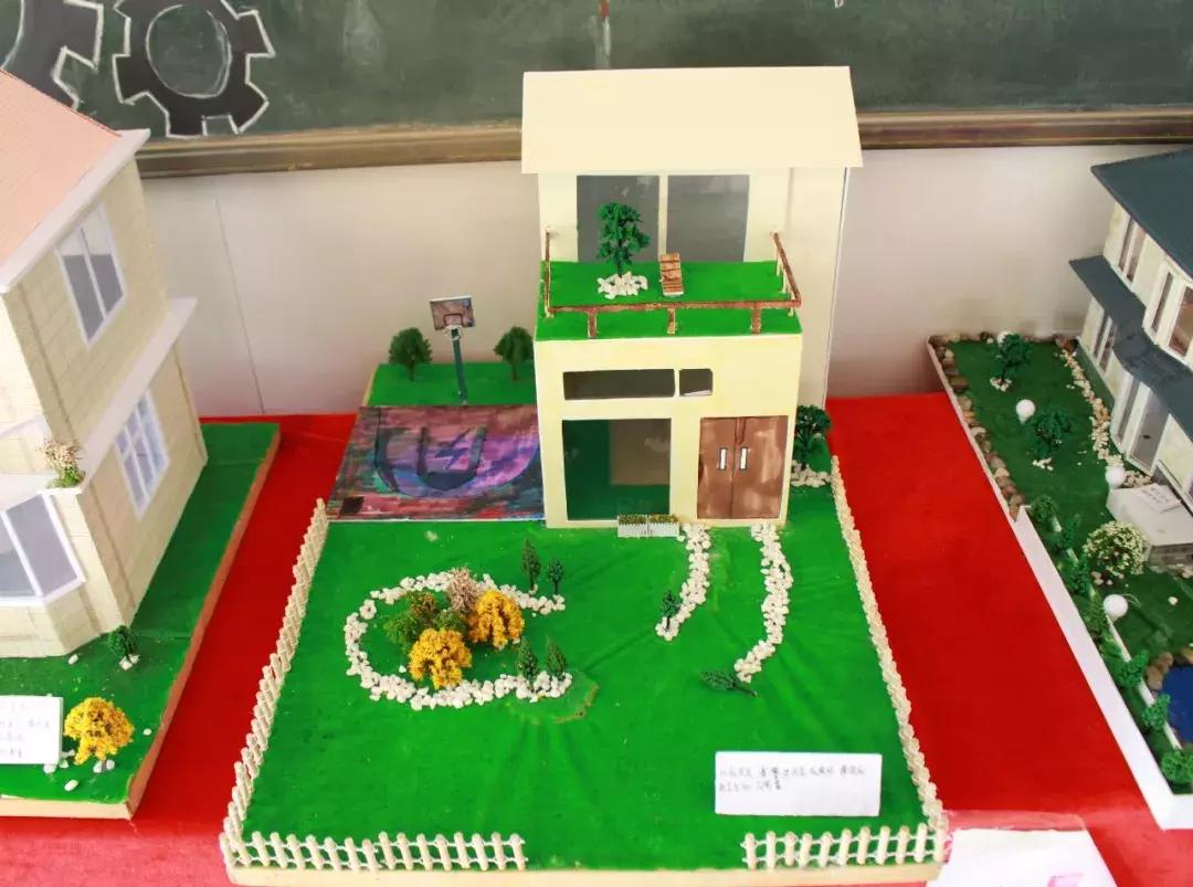 建筑模型设计学校,手工建筑模型大学