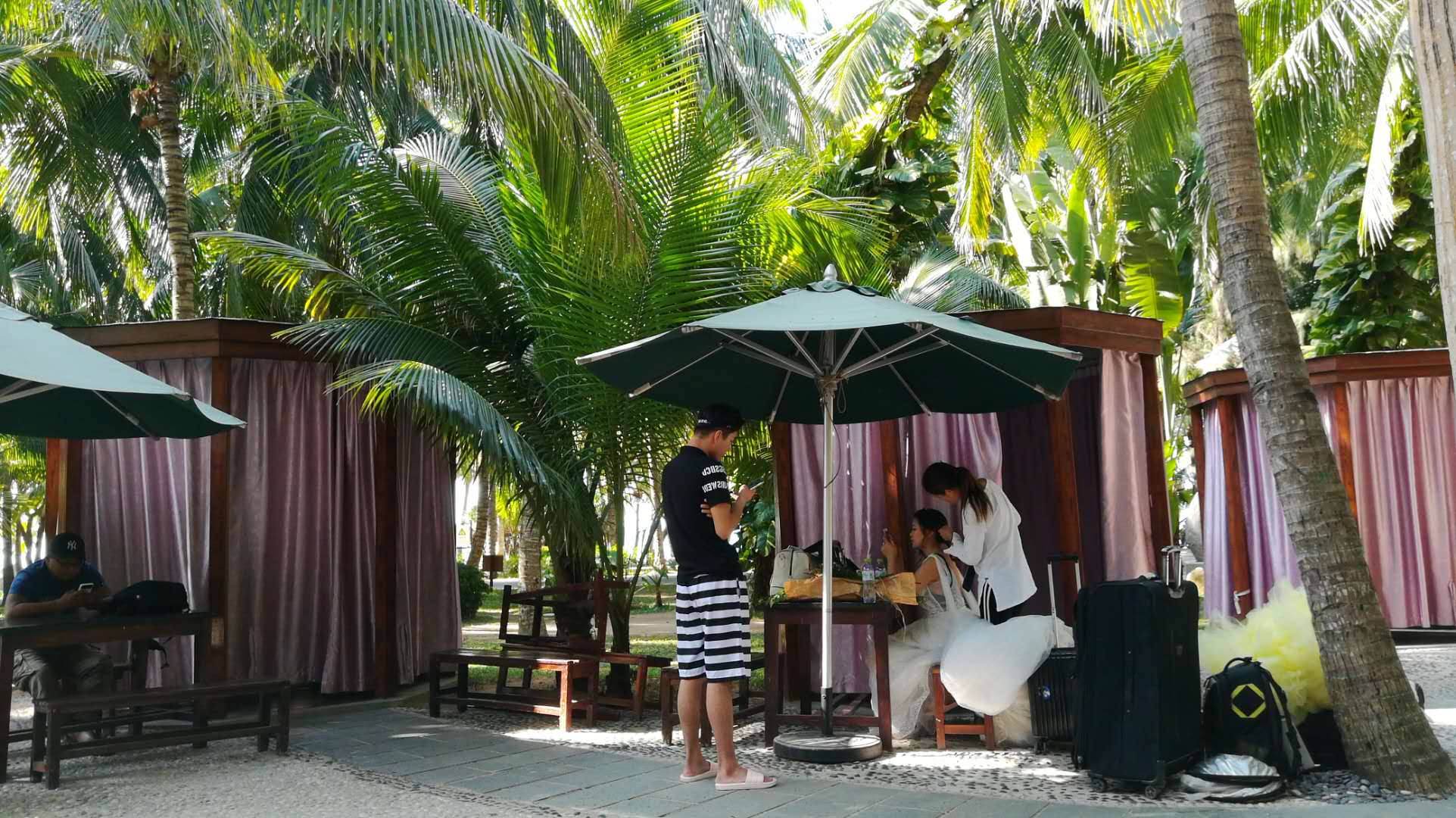 三亚大小洞天婚纱摄影攻略,三亚大小洞天婚纱照基地多少钱