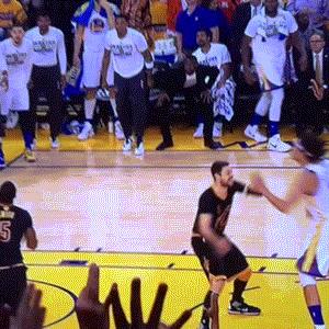 nba假摔十大经典,nba十大假摔排行榜