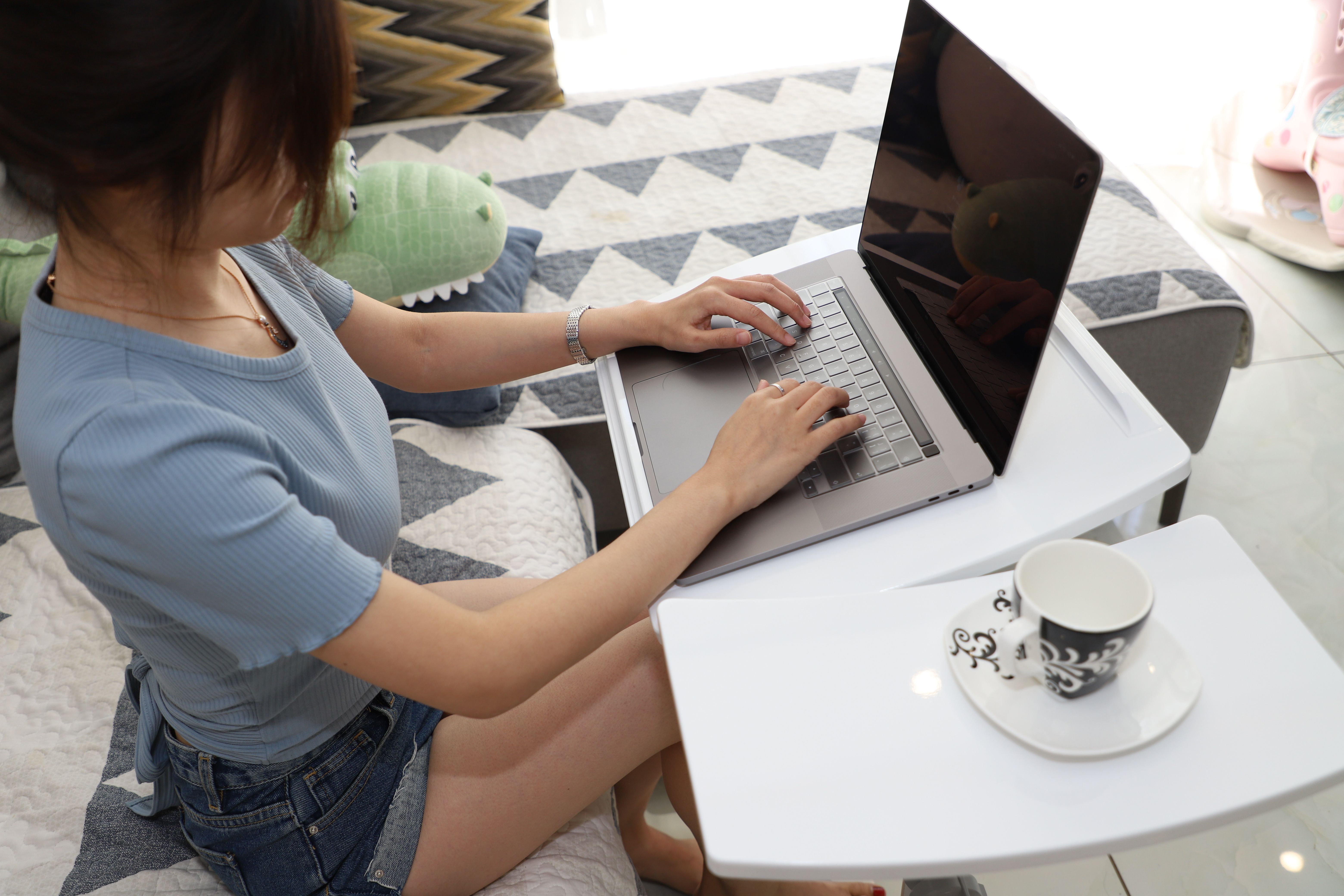 macbookpro如何选配置,苹果2020款笔记本电脑macbookpro