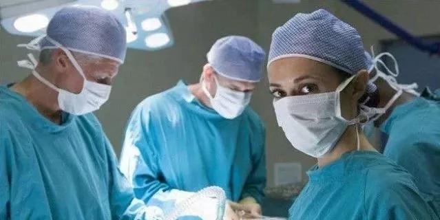 做手术为什么得穿内衣裤,做手术可以穿尿不湿吗