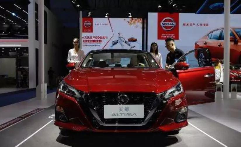 尼桑天籁2.5打着车仪表黑屏,12款天籁仪表黑屏无法启动