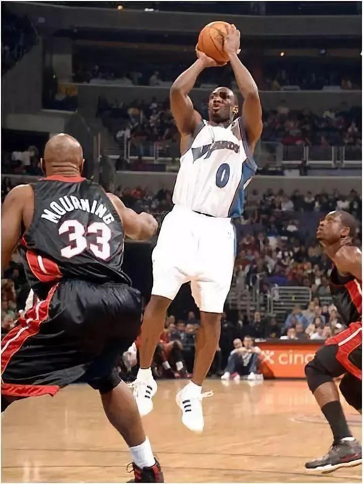 阿里纳斯0秒绝杀集锦,0号特工完整版在哪能看