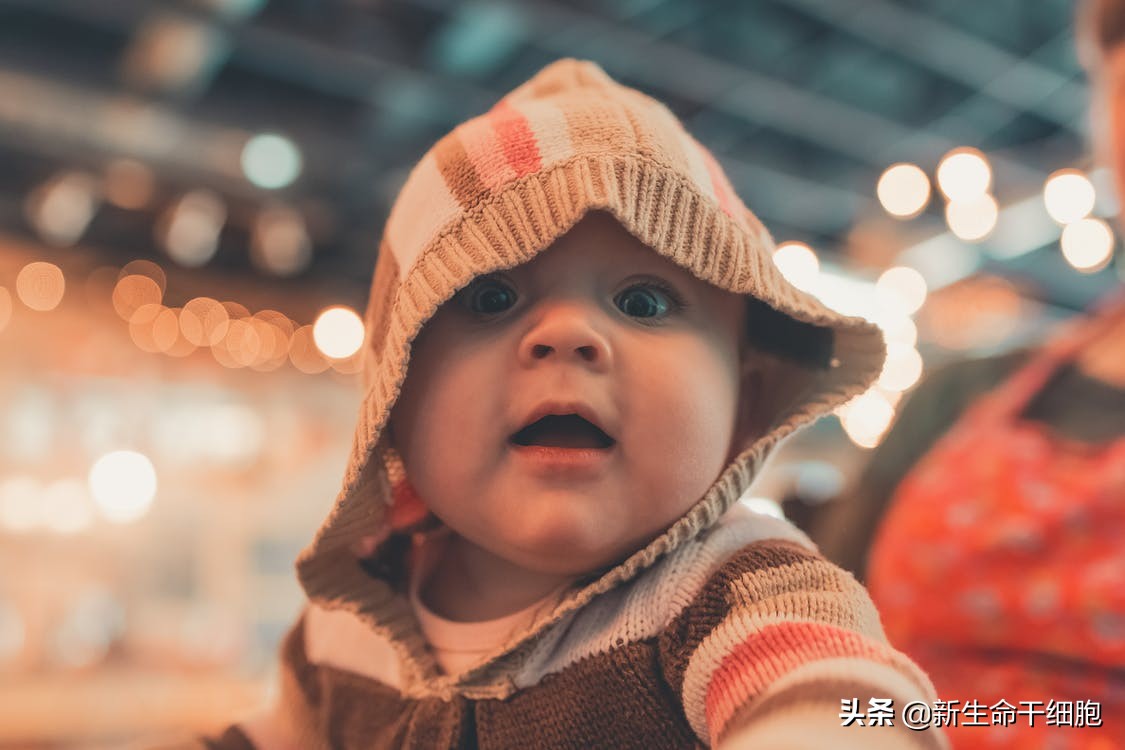 宝宝拉绿色粑粑是怎么回事啊,宝宝拉绿色粑粑是怎么回事