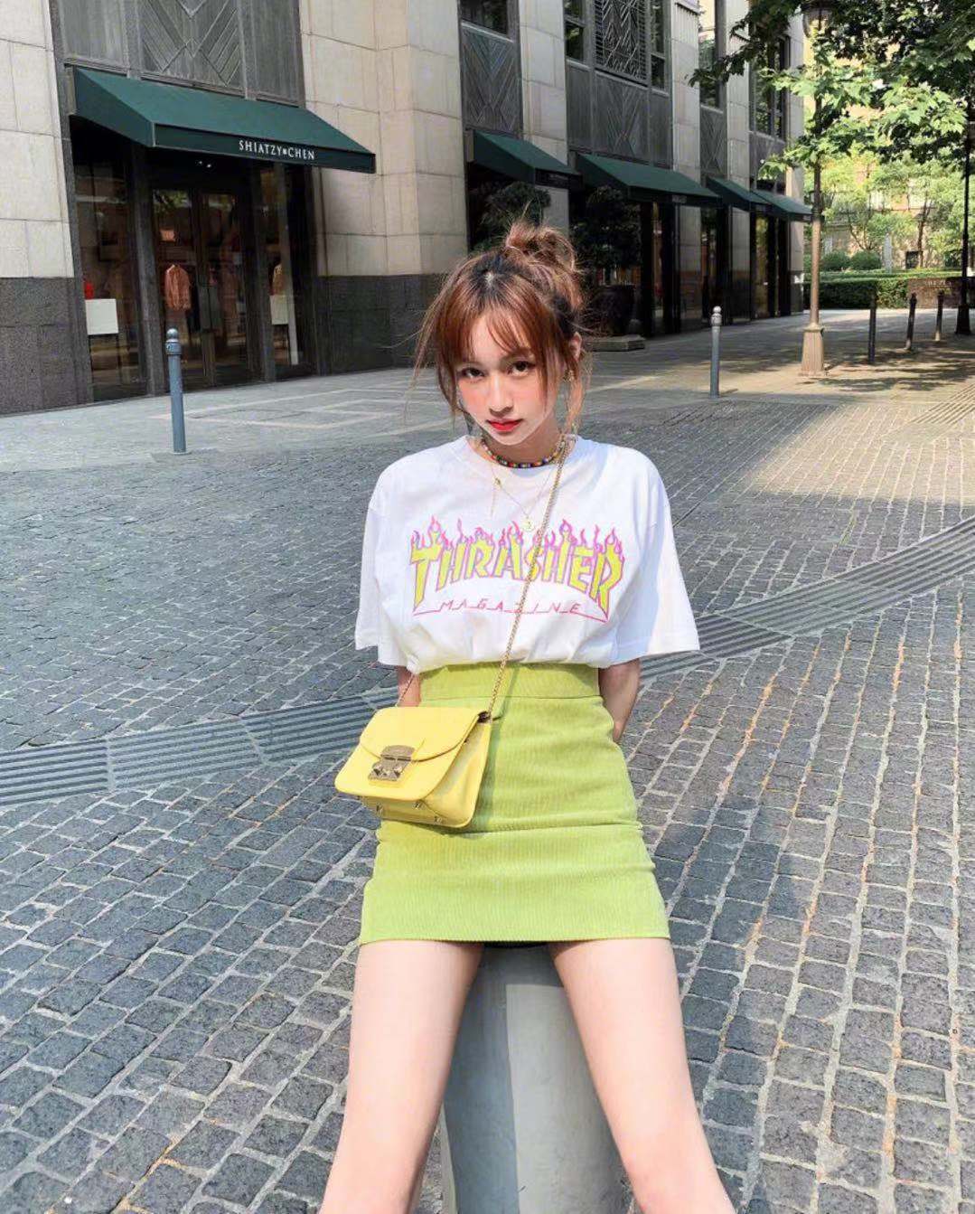 鲸潮丨年轻人不买潮牌，和咸鱼有什么区别？