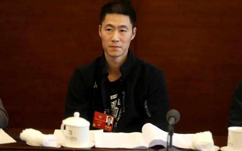 40岁王励勤近照,赵薇王励勤现在私下还有联系吗