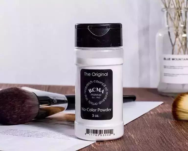 12小时不脱妆保湿提亮遮瑕,春夏妆容持久不脱妆的秘密