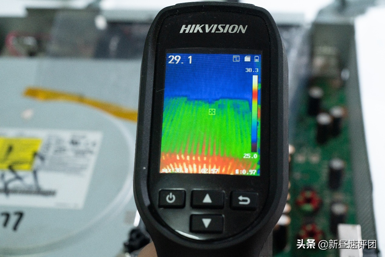 xbox360白色老版怎么拆,xbox360维修视频教程