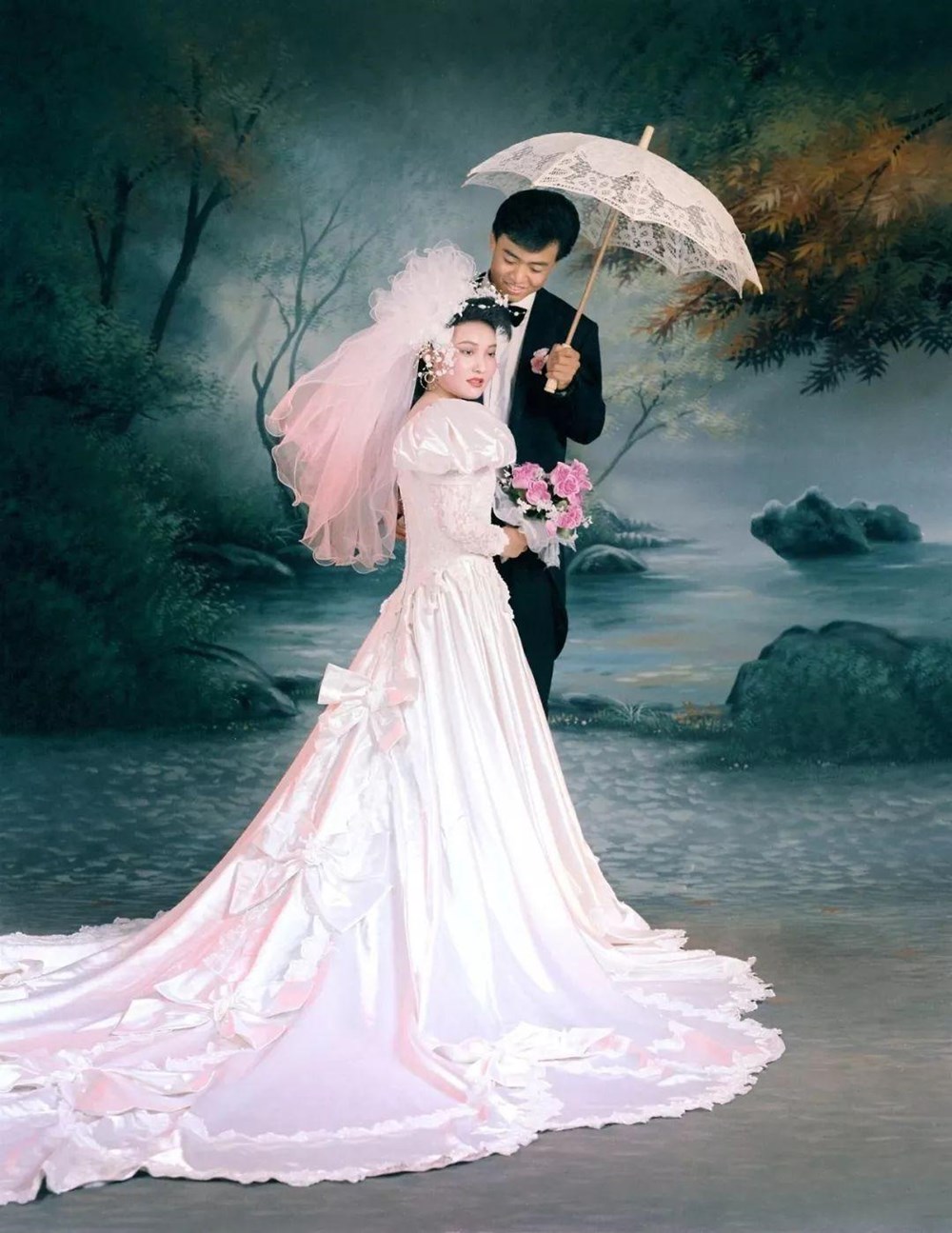 80后怀旧婚纱照风格,80年代复古光影婚纱照