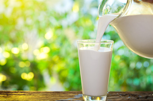 牛奶是抑制胃酸还是促进胃酸,低脂牛奶对抑制胃酸有作用吗