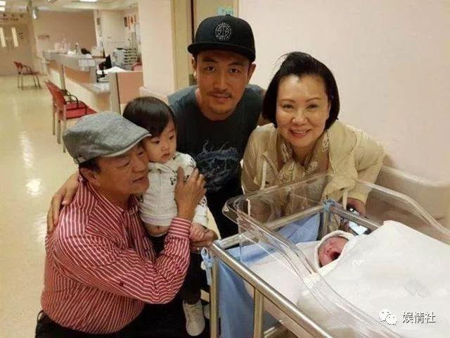 40年来，五大顶级颜肉皆在线的男星，反倒是“肉弹”最幸福