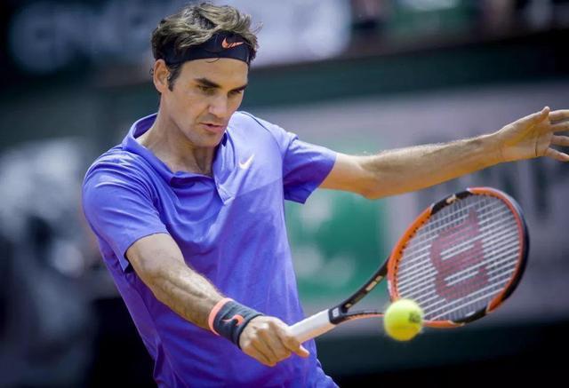 美式橄榄球和nba哪个影响力大,职业橄榄球员有多厉害